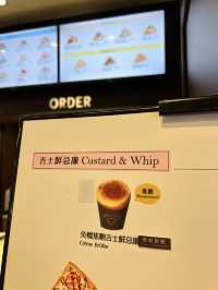 呢間以入口即溶可麗餅而聞名嘅甜品店 melt-in-your mouth crepes 大家一定要嚟試吓