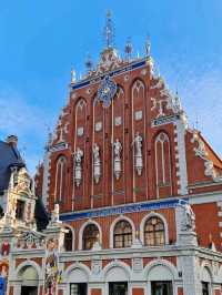 Exploring the House of the Blackheads