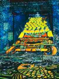 映像×物語 体験型の空間アート『旅する光の切り絵展』🐬