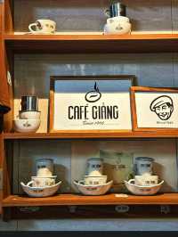 ต้นกำเนิดกาแฟไข่ที่ต้องมาลองสักครั้ง! “Café Giảng