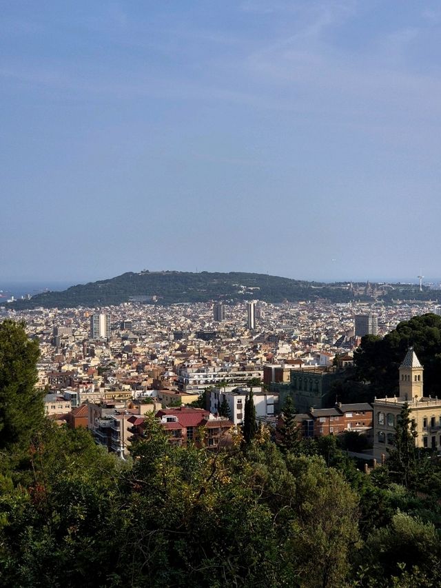 바르셀로나 시내를 구경할 수 있는 곳 : Casa Trias🇪🇸