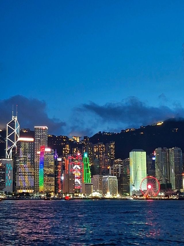 🌃🌆🎆 A Symphony of Lights สีสันยามค่ำคืน🇭🇰 🌃🌆🎆 A Symphony of Lights สีสันยามค่ำคืน🇭🇰