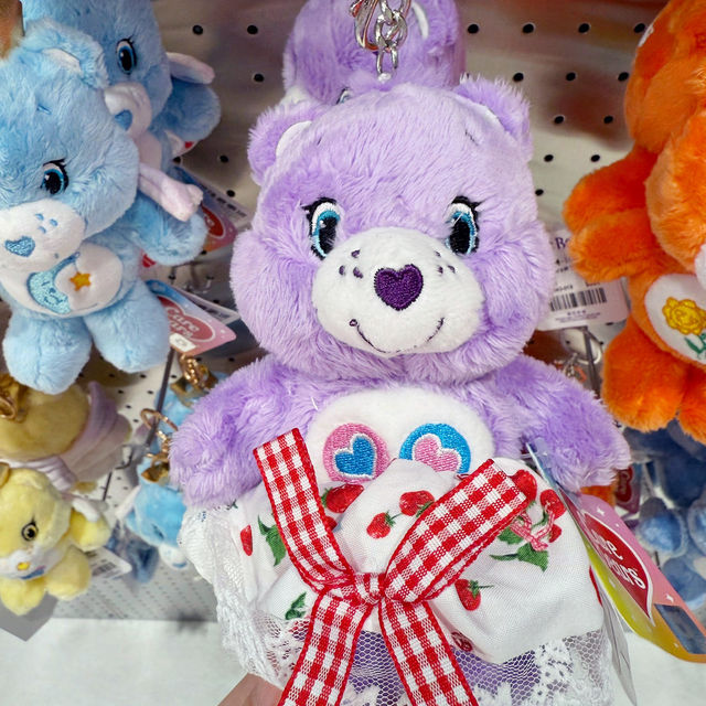 🌈【Care Bears 台北東區快閃店 · 彩虹驚喜】🌈