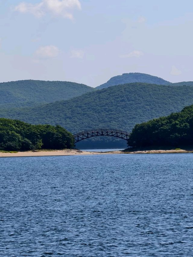 Beyond the Great Wall: Discover the Beauty of Jingpo Lake