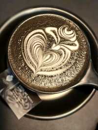 IT'S ALL ABOUT BLACK LATTE !