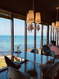 Modern Elegance and Exceptional Comfort