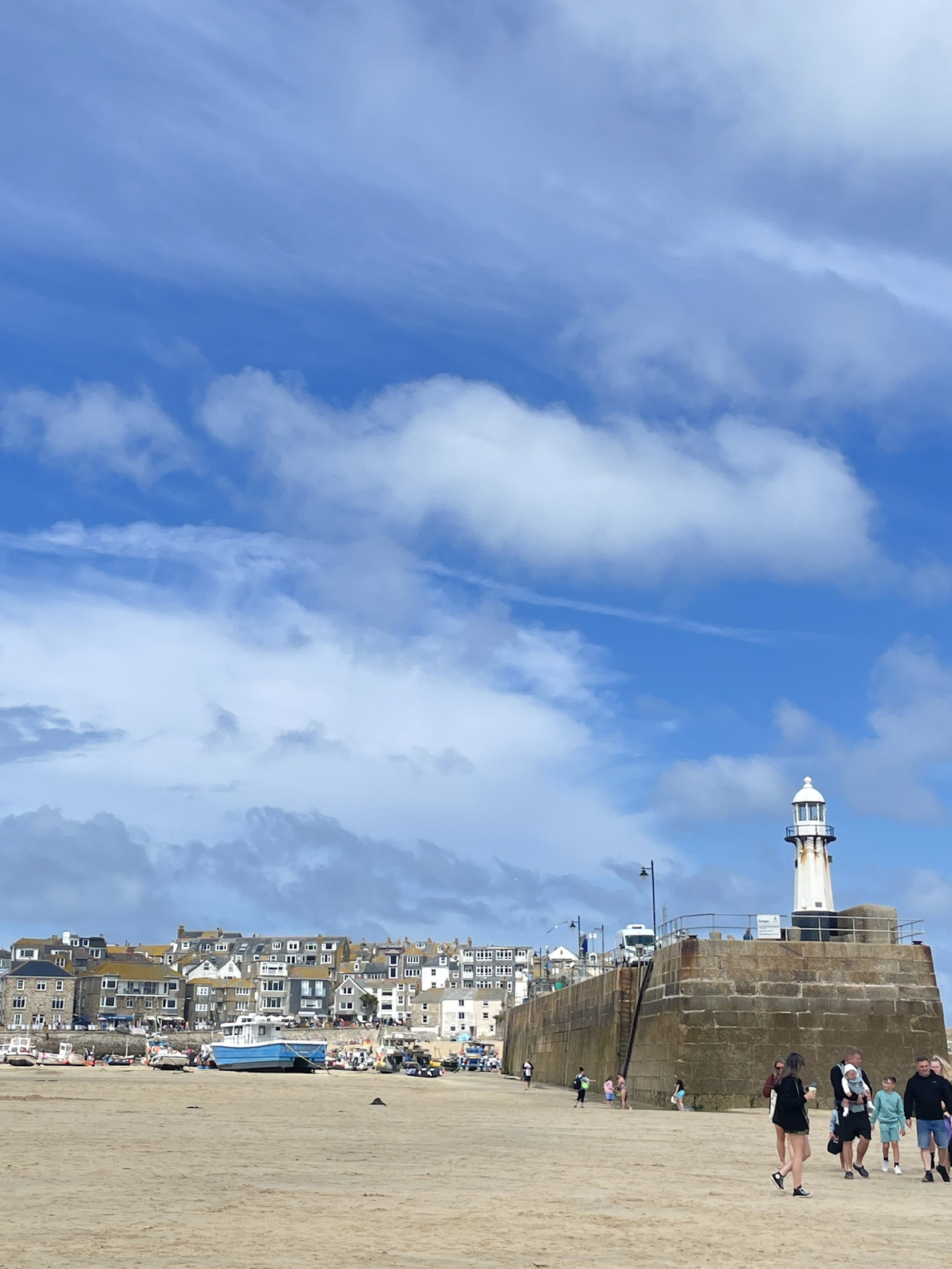 🌊🎨 St Ives — thị trấn ven biển nghệ thuật của Cornwall