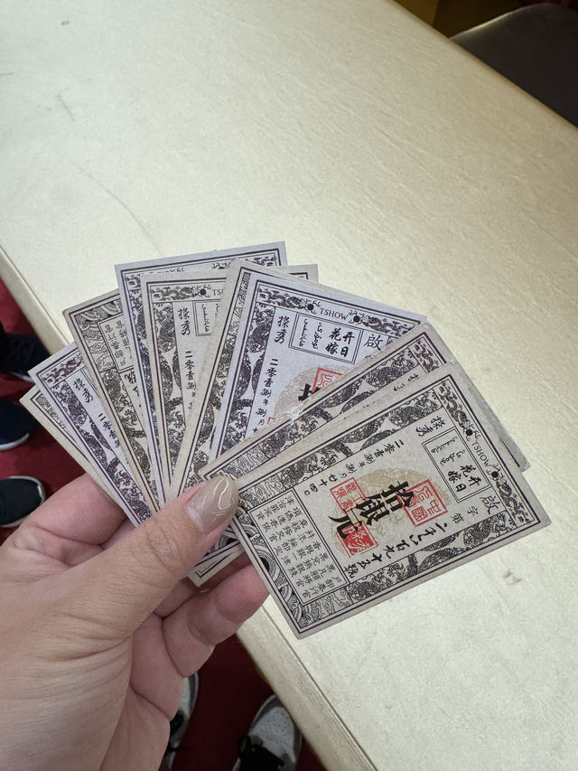 Foshan’s Regal Tshow: Imperial Feast + Costumes + Live Performances 👑🍽️ Foshan’s Regal Tshow: Imperial Feast + Costumes + Live Performances 👑🍽️