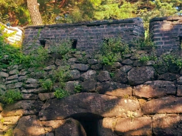 🏯 Namhansanseong Fortress – A Perfect Day Trip from Seoul 🏯 Namhansanseong Fortress – A Perfect Day Trip from Seoul
