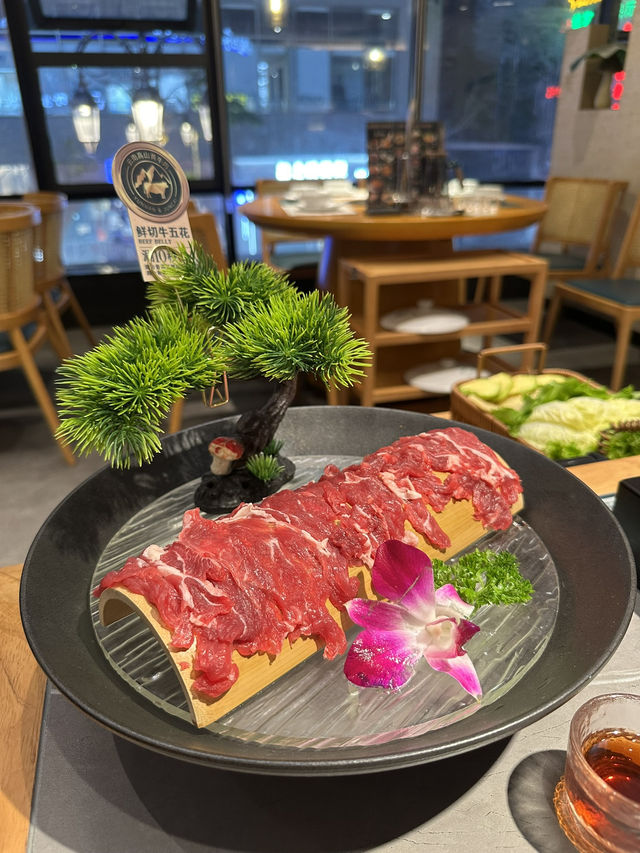 昆明室外人文美食新體驗🥰