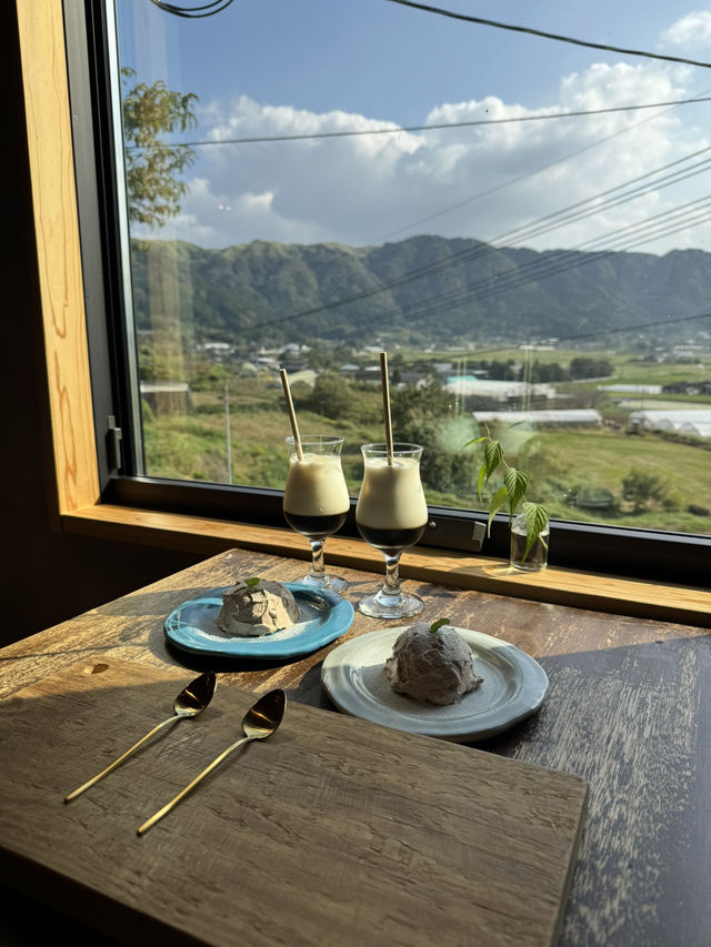 【熊本】阿蘇の高台から田園を見渡せるカフェ☕