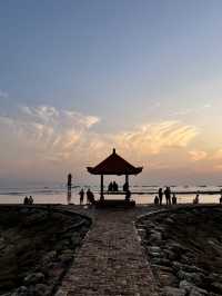 🌅 Sunrise in Sanur: The Best Way to Start Your Bali Day! 🚲☕️