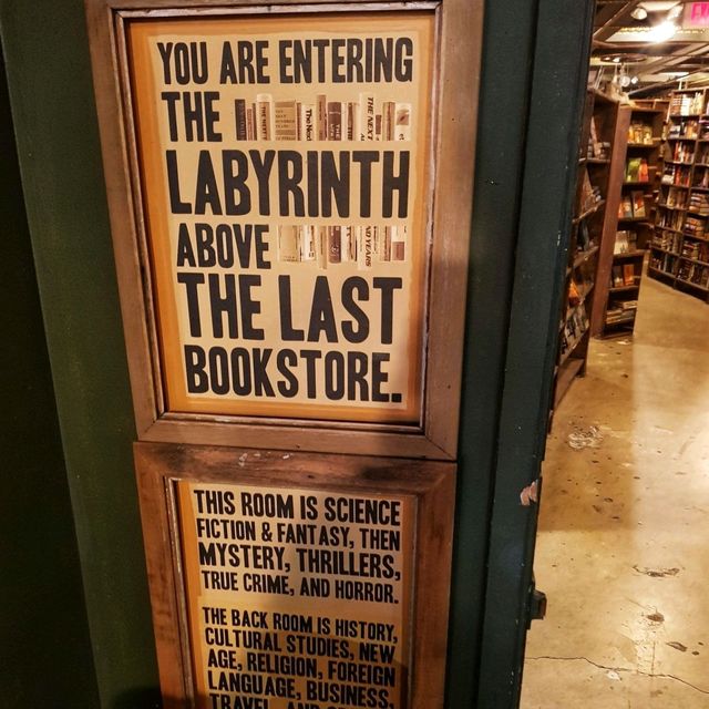 Coolest vintage Bookstore in North America 