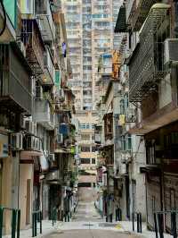 A stroll through the heart of Macau!