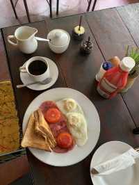 Breakfast at Barefoot Lodge and safaris 🇲🇼