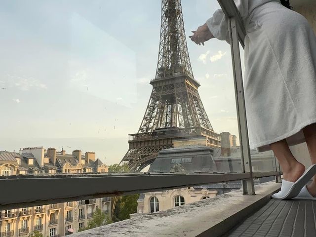 Eiffel Tower Paris 😍