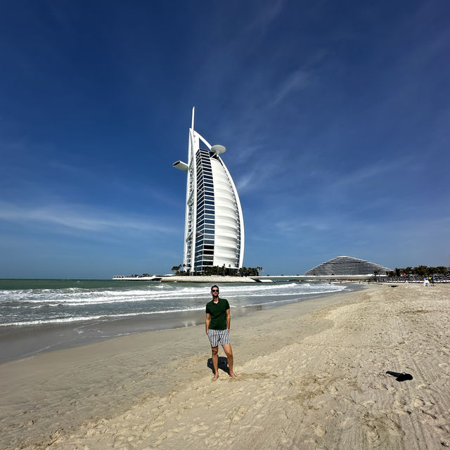 A Dazzling Escape to Dubai and Abu Dhabi: Luxury, Culture, and Adventure 🇦🇪