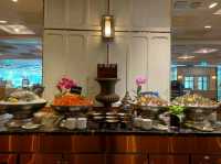 บุฟเฟต์ Friday Lunch ดีๆบรรยากาศร่มรื่น