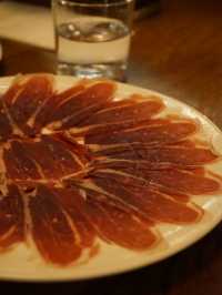 London | The hidden Spanish restaurant in Borough for New year reunion 
