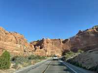 🚙 Transportation Tips for Visiting Canyonlands National Park 🏜️🌄