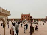 Biggest mosque in New Delhi 