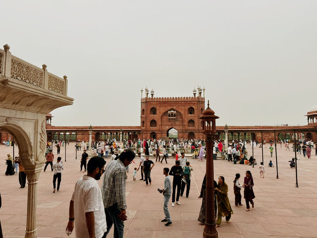 Biggest mosque in New Delhi 