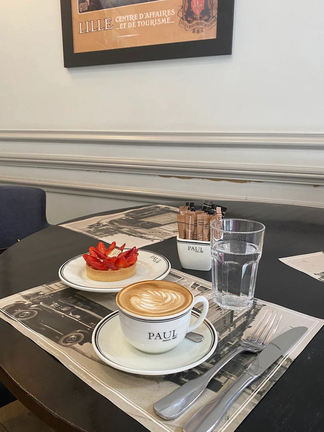 🥐 PAUL on Abashidze Street – A Taste of Paris in the Heart of Tbilisi 🇬🇪🇫🇷