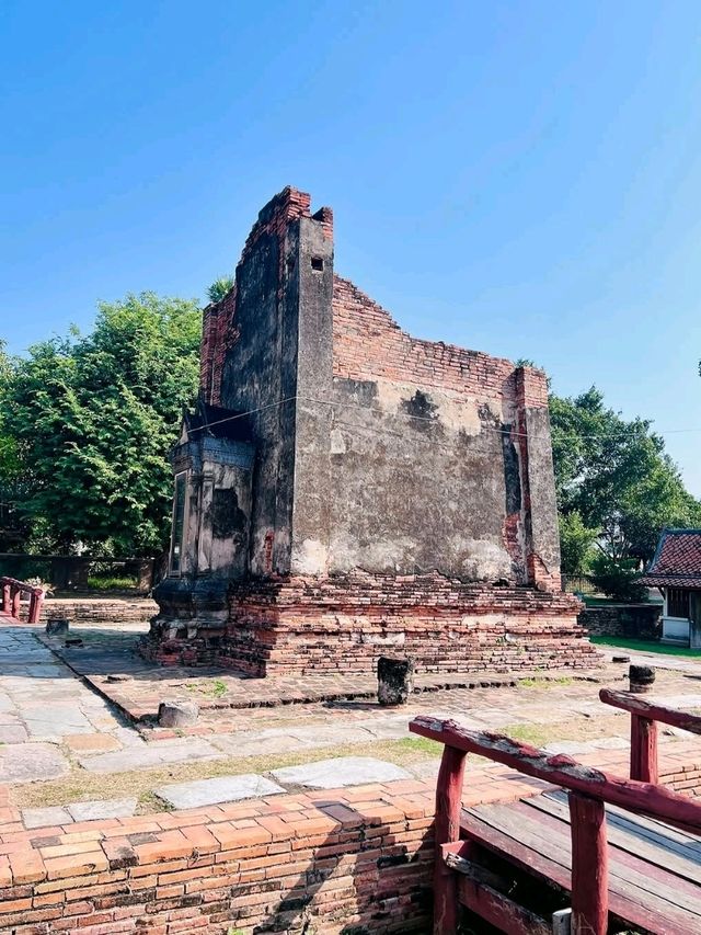 Wat Aranyik — Atmospheric Ruins of a Sukhothai-Era Temple