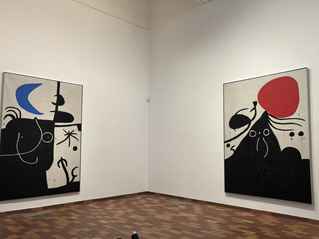 【バルセロナ】🌈ユニークな色と形の魔法に出会える場所、ミロ美術館🎨✨