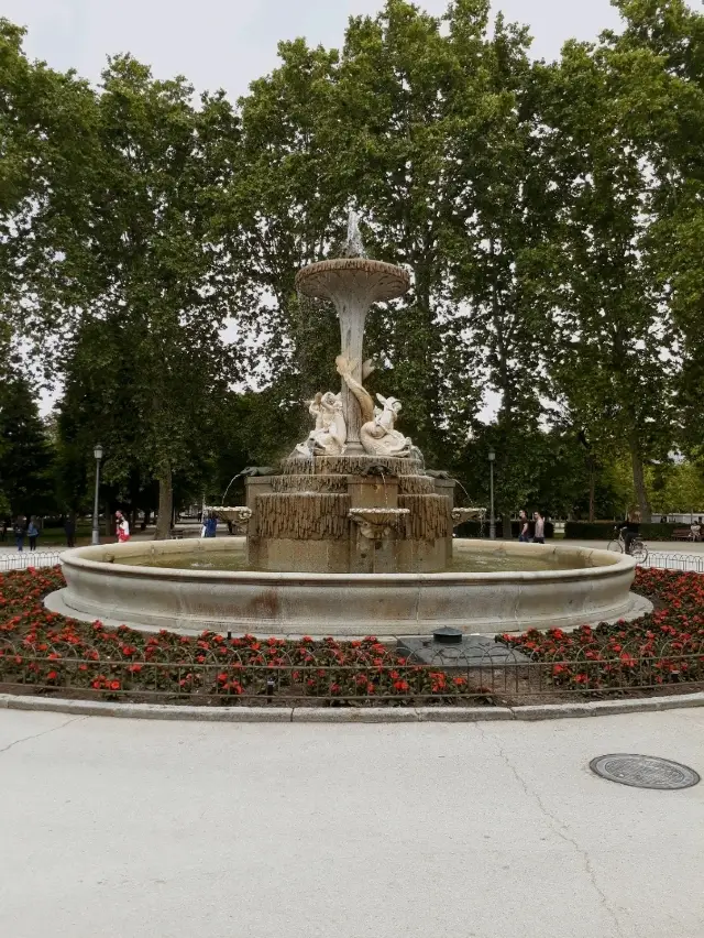 🇪🇸 Madrid – Where Energy, Elegance, and Art Collide