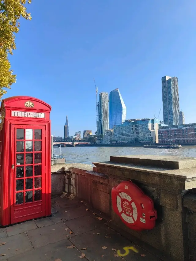 The Shard from Across the Thames: A Giant Among Reflections