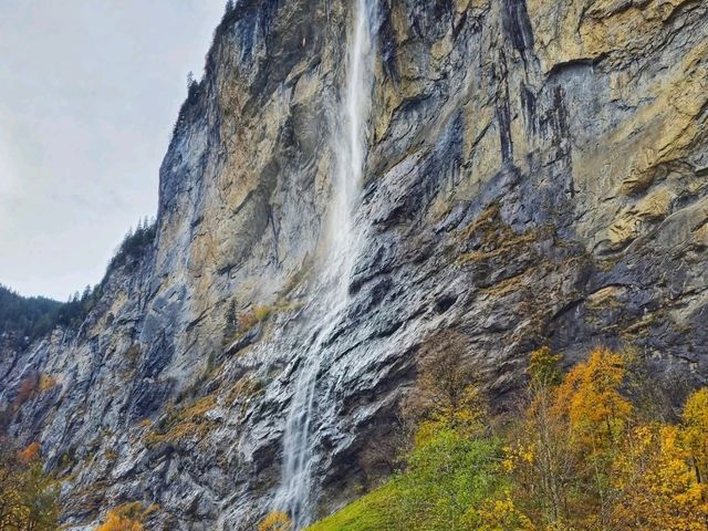 ⛰️🇨🇭 Switzerland Travel Guide — Best Places to Visit in October
