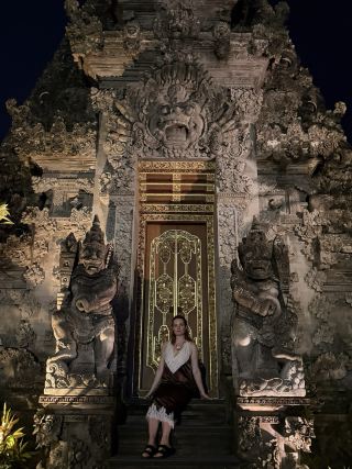🇮🇩 The best dinner in Bali? For me, it was at the Ubud Royal Palace.