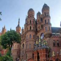 Must-See Dream Castle: Huasheng Yuan 