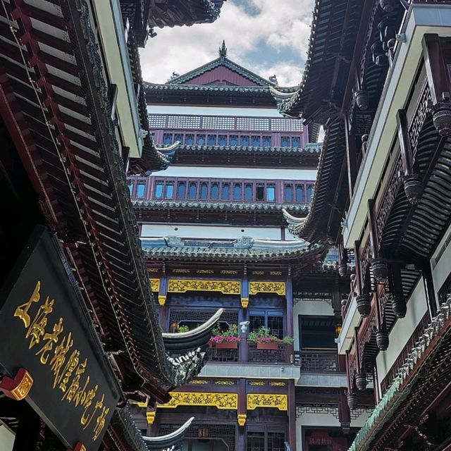 Visit a Garden Oasis in Shanghai's Old City