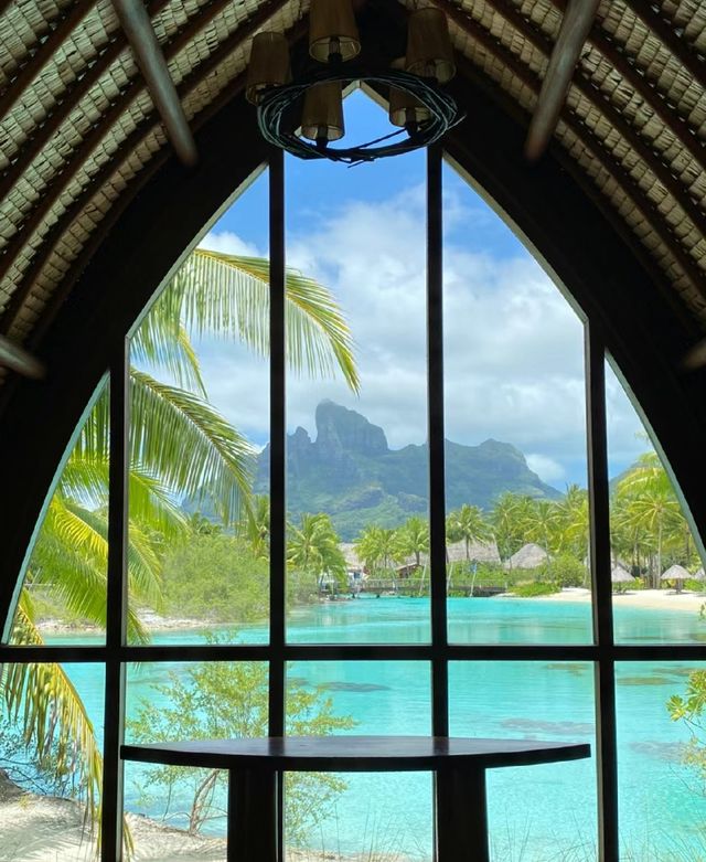 Bora Bora Four Seasons Resort - Tahiti