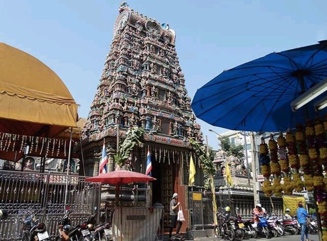 Bangkok's Hindu Temple 🇹🇭