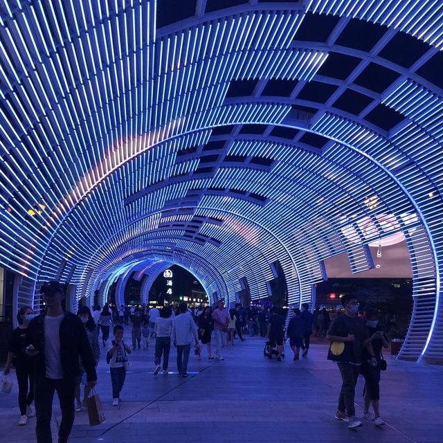 A mall for night and day in Shenzhen 