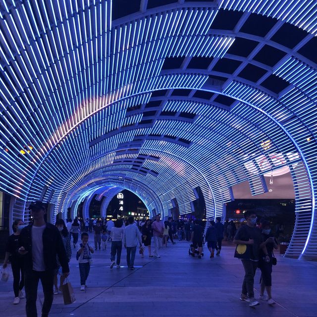 A mall for night and day in Shenzhen 