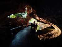 壺山岩洞