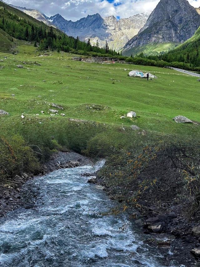 四姑娘山：穿行在如畫的風景中