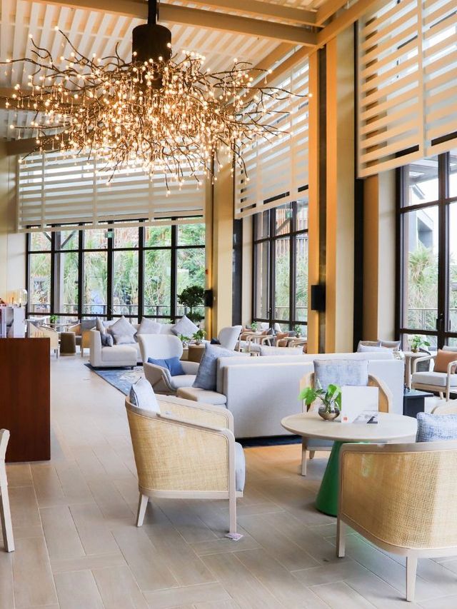 🌴 Sanya Sojourn: Hongtang Bay Jianguo Resort 🏖️