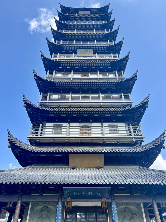 上海真如寺｜繁華都市中的寧靜禪境。