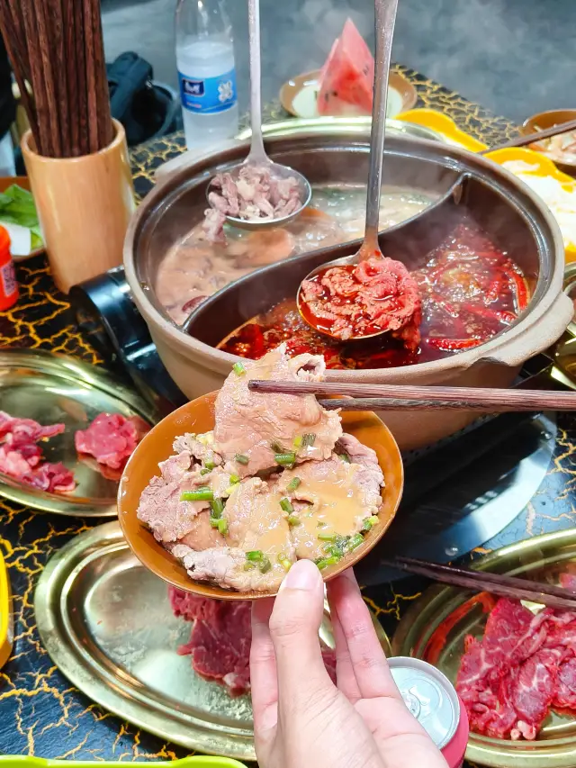 Newly opened in Hangzhou! This is the right place for all-you-can-eat hot pot.