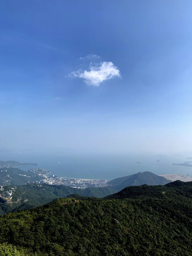 深圳爬山去哪裡當然是梅沙尖。