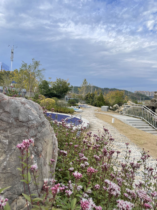 艾利聖溫泉，你的絕美仙境泡湯秘境。