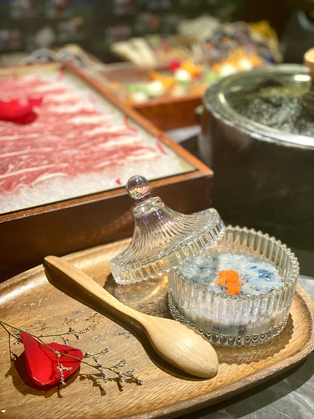 皇庭廣場美食之--雲南火鍋