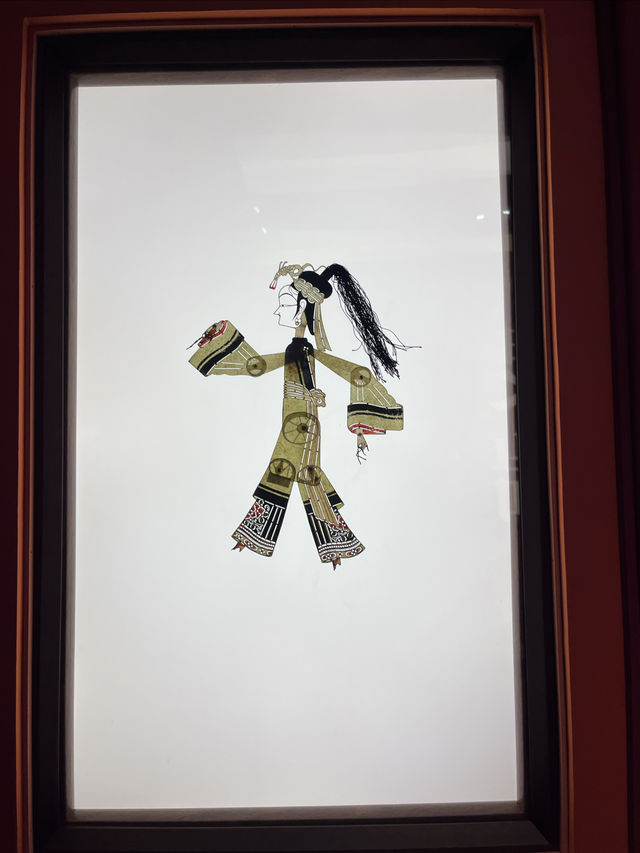 觀迎新展賀新年
