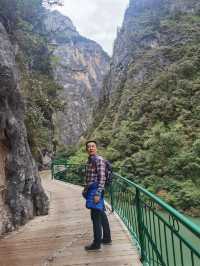 巴拉格宗之香格里拉大峽谷