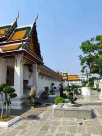 Bangkok in 3 Days: Temples, Street Food & Nightlife Adventure!
